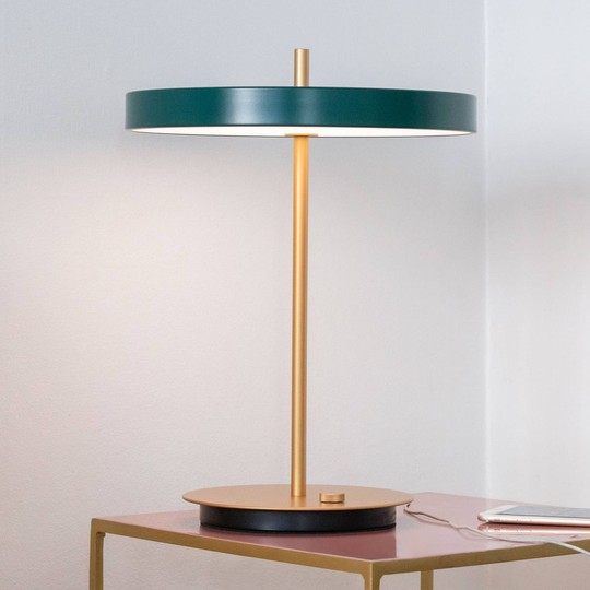 UMAGE LED-bordlampe Asteria table USB skoggrønn