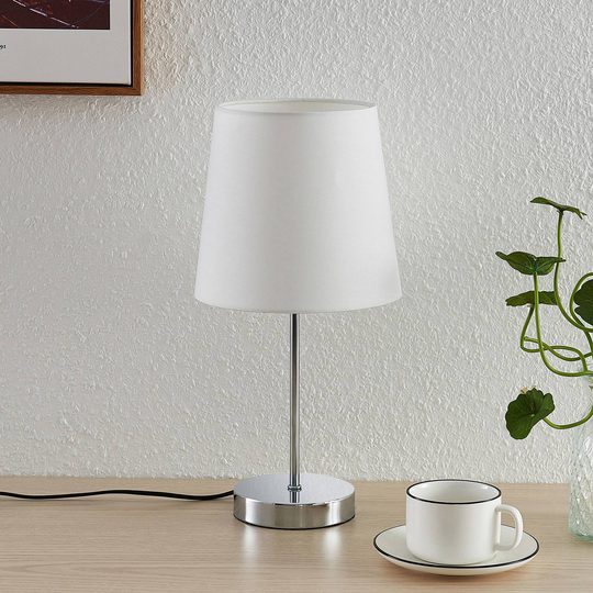 Lindby Leza bordlampe krom, hvit skjerm