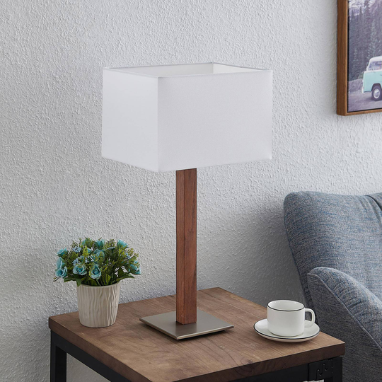 Lucande Larkira stoff-bordlampe, kantet, hvit