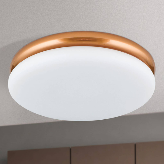 LED-taklampe James med metallbolig, kobber