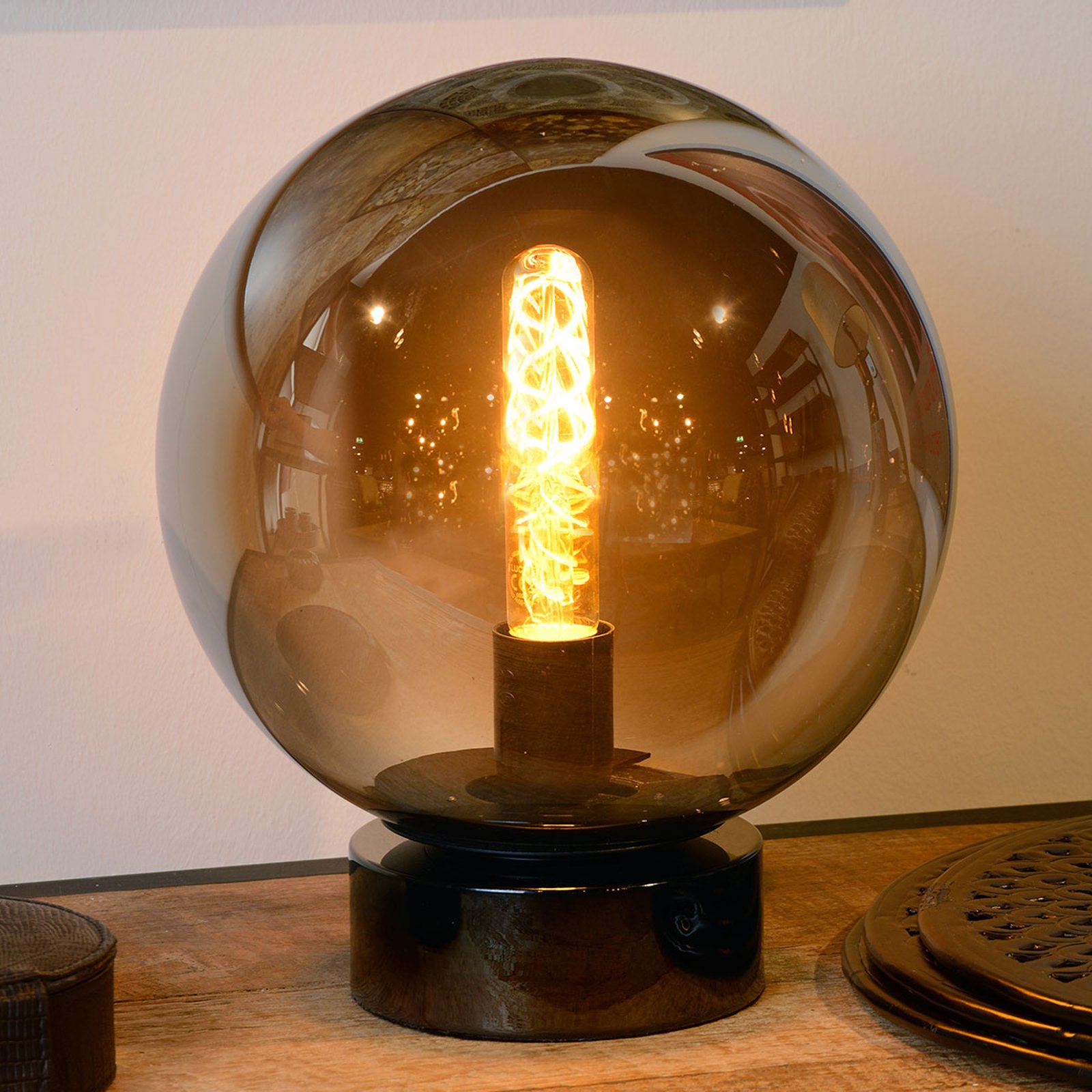 Jorit glass-bordlampe i kuleform, 25 cm