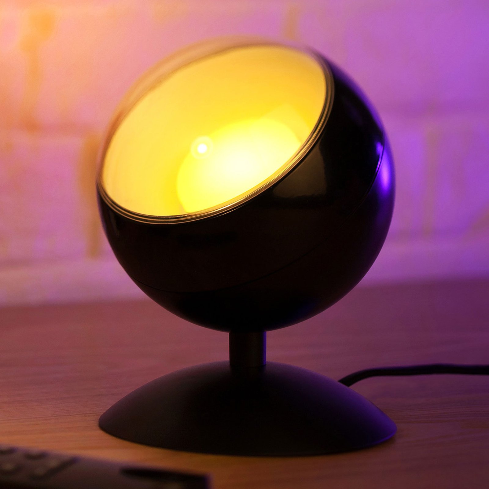 WiZ Quest LED-bordlampe, RGBW, svart