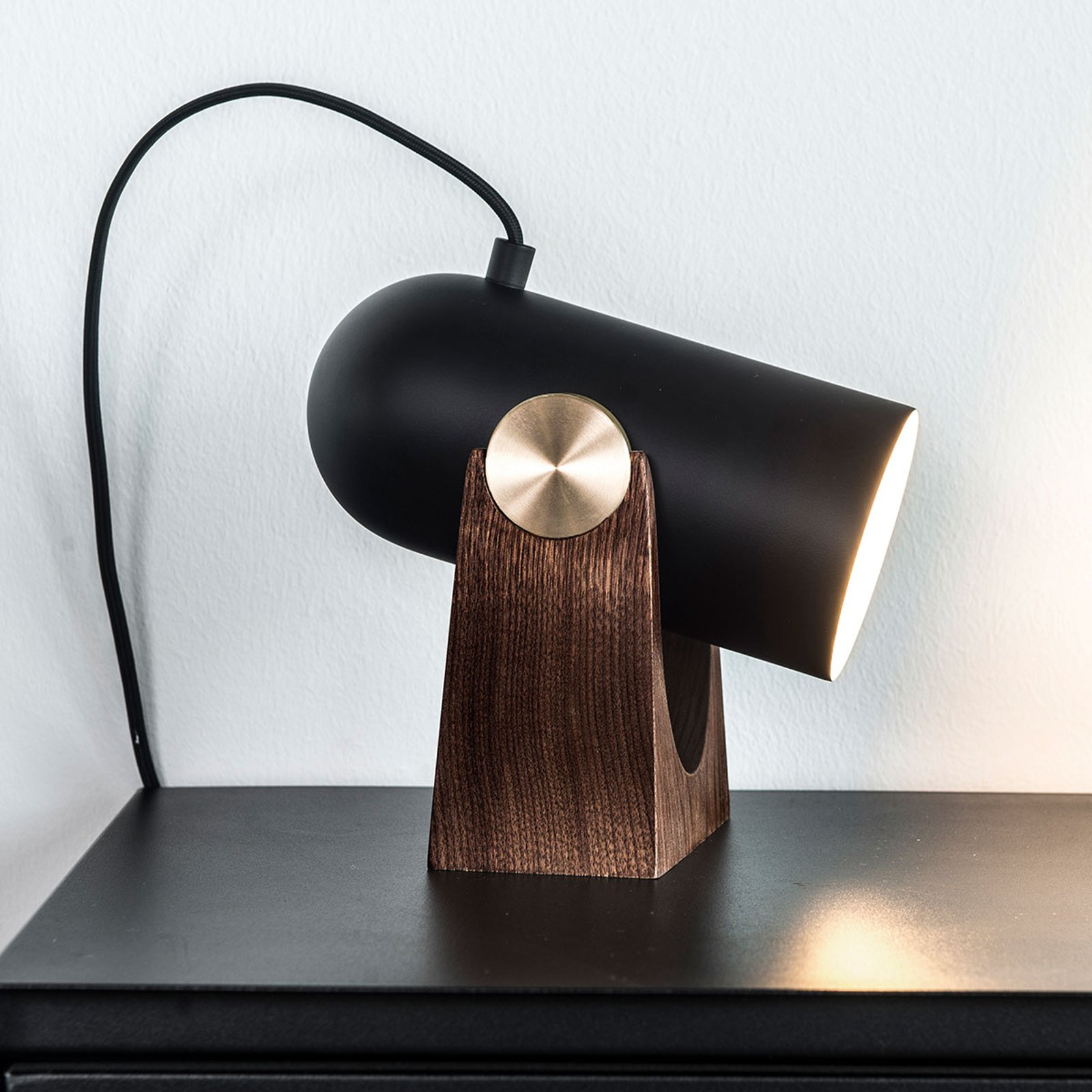LE KLINT Carronade - svart bordlampe