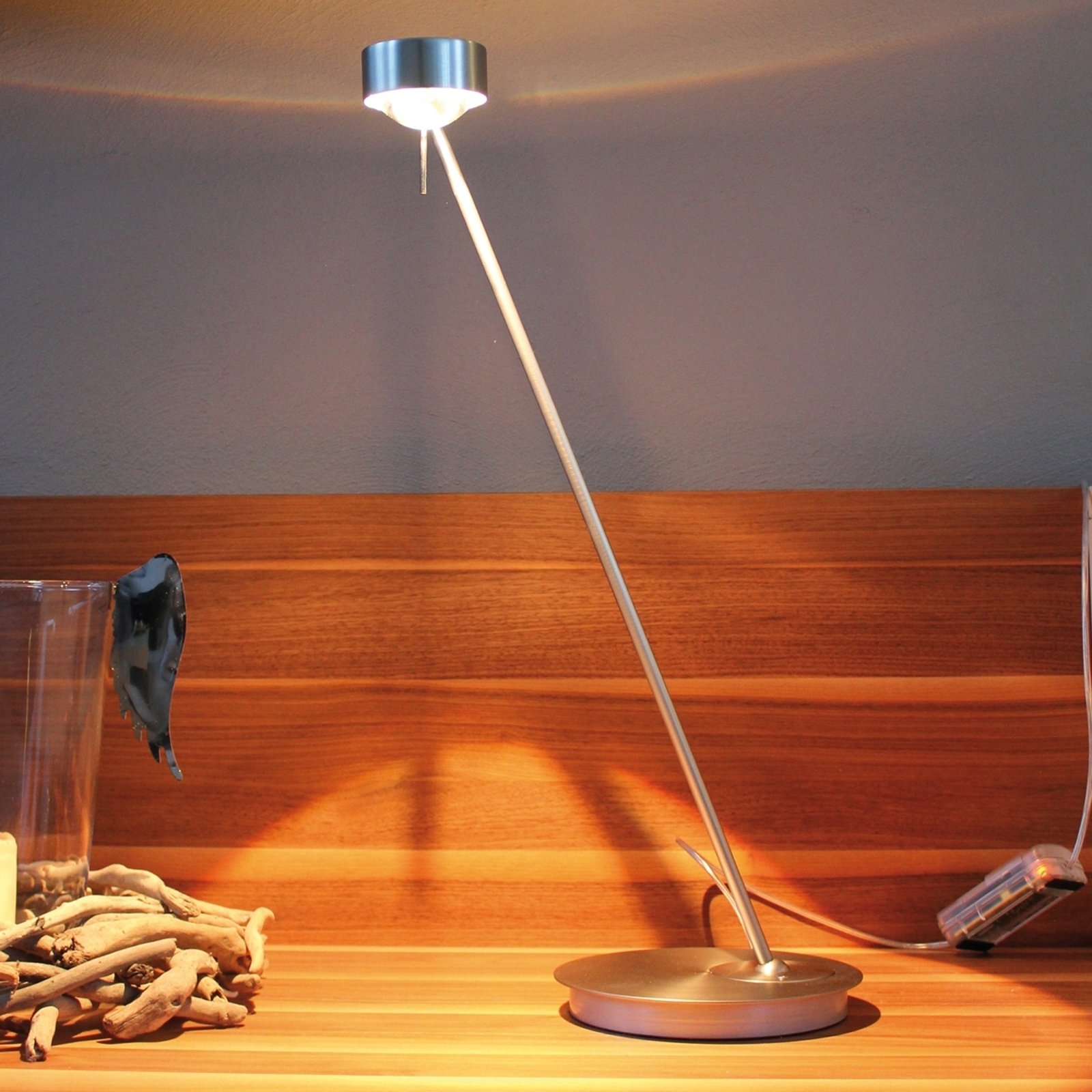 Dimbar bordlampe PUK TABLE, matt krom