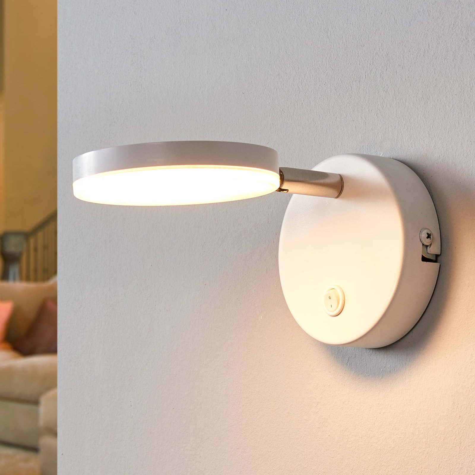 Milow hvit LED-vegglampe med bryter