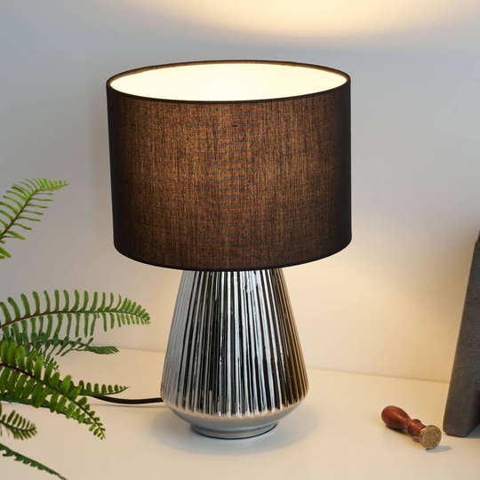Pauleen Toss of Silver bordlampe med keramisk fot