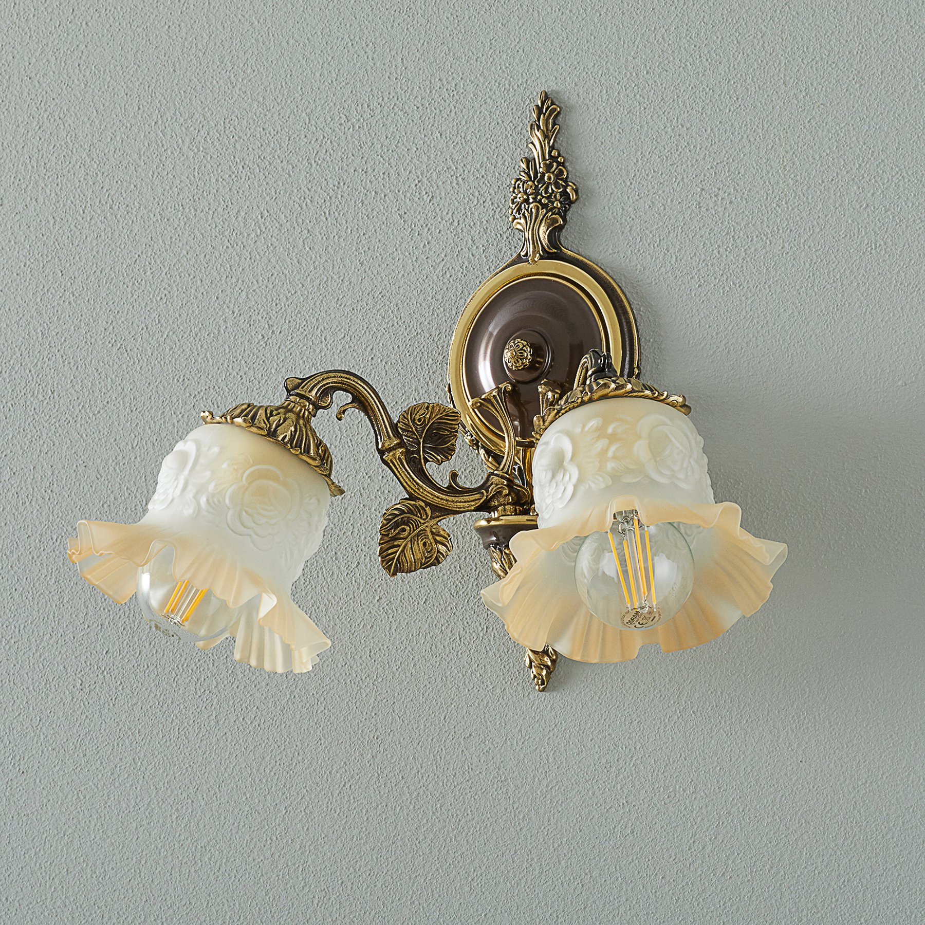 Blomsterformet vegglampe Albero med glasskjerm