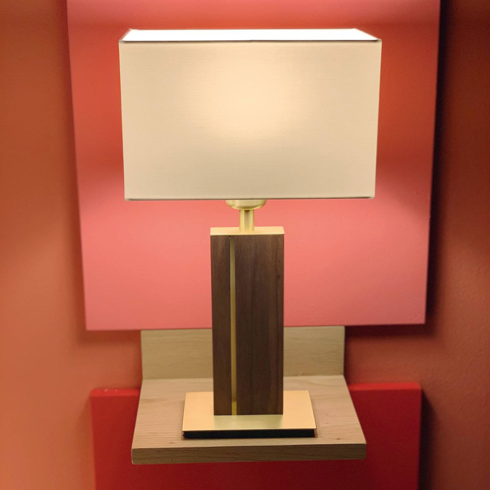 HerzBlut Miss Hilton, oljet valnøtt, nikkel, 56 cm