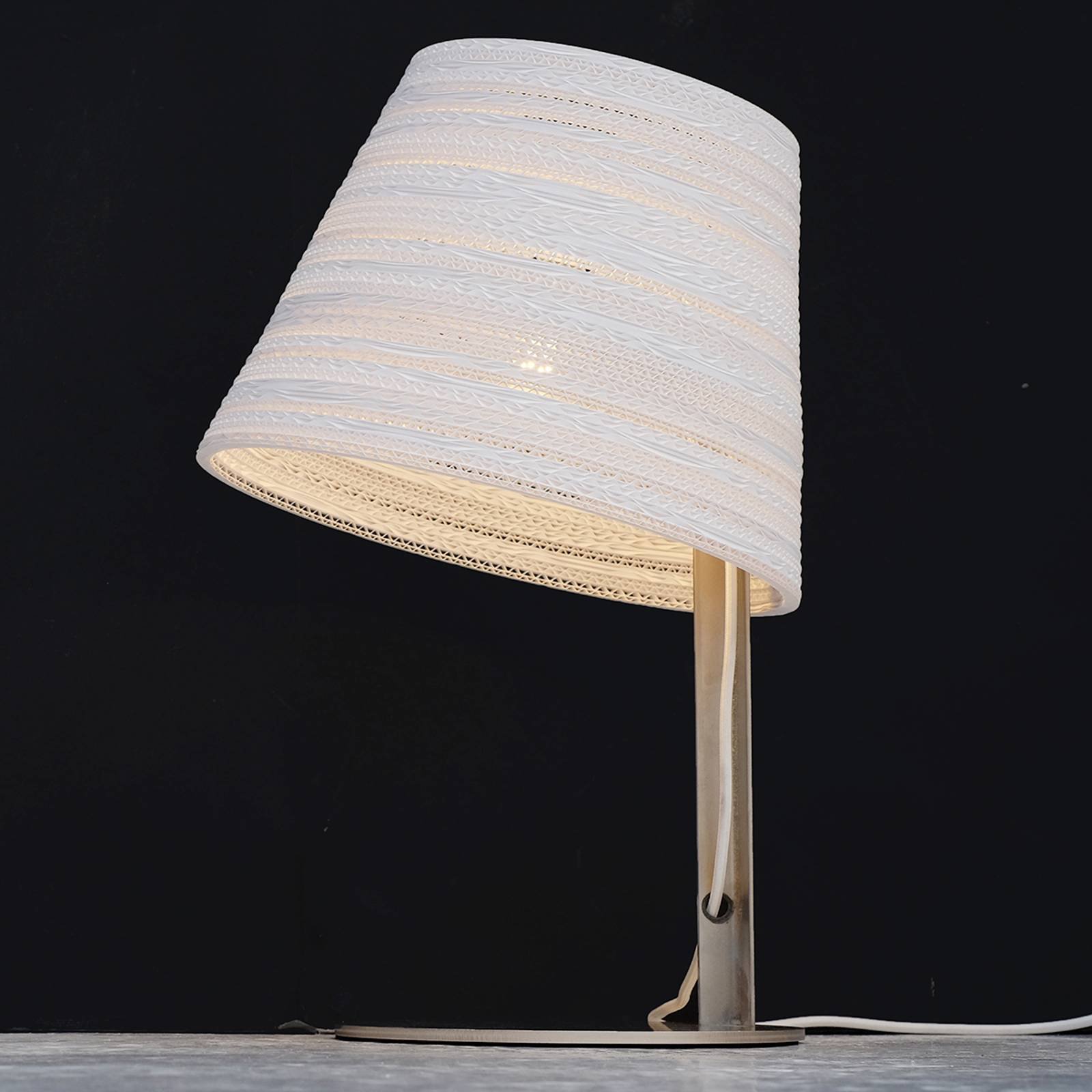 Bordlampe Tilt av kartong