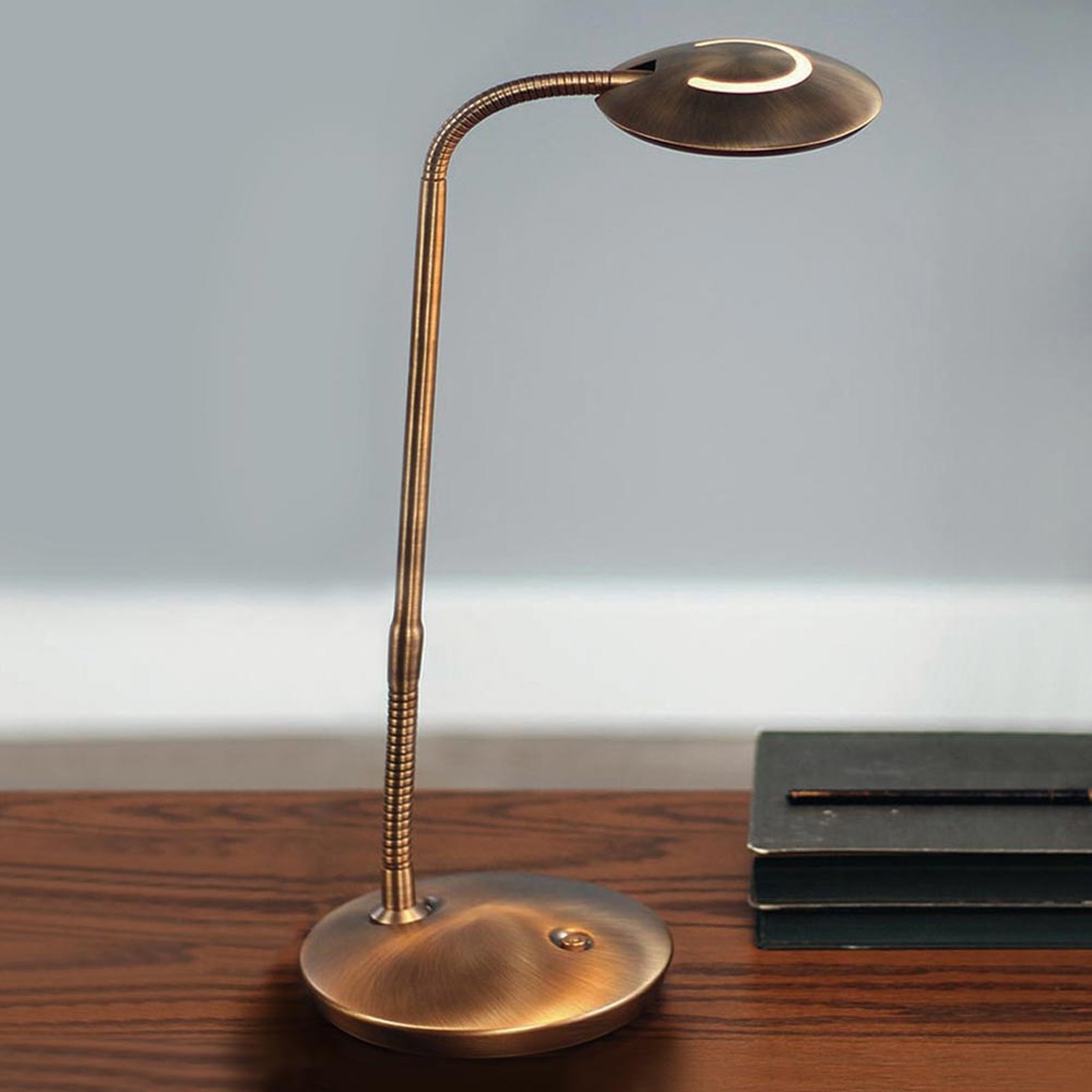 Med dimmer – LED-bordlampe Zenith bronse