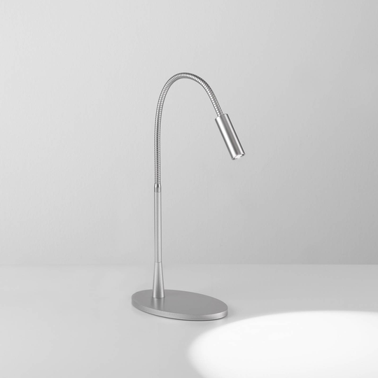 Egger Zooom LED-bordlampe med fleksarm, platina