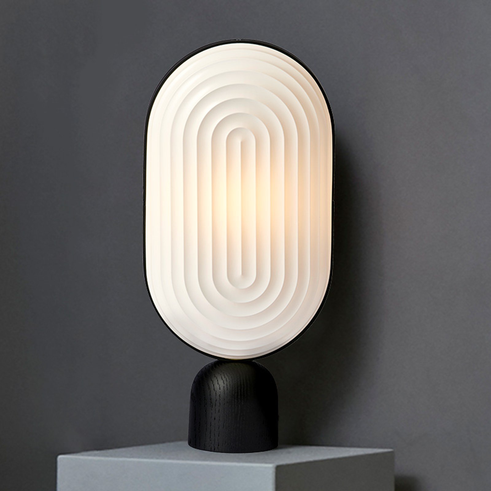 LE KLINT Arc - designer-bordlampe, håndlaget