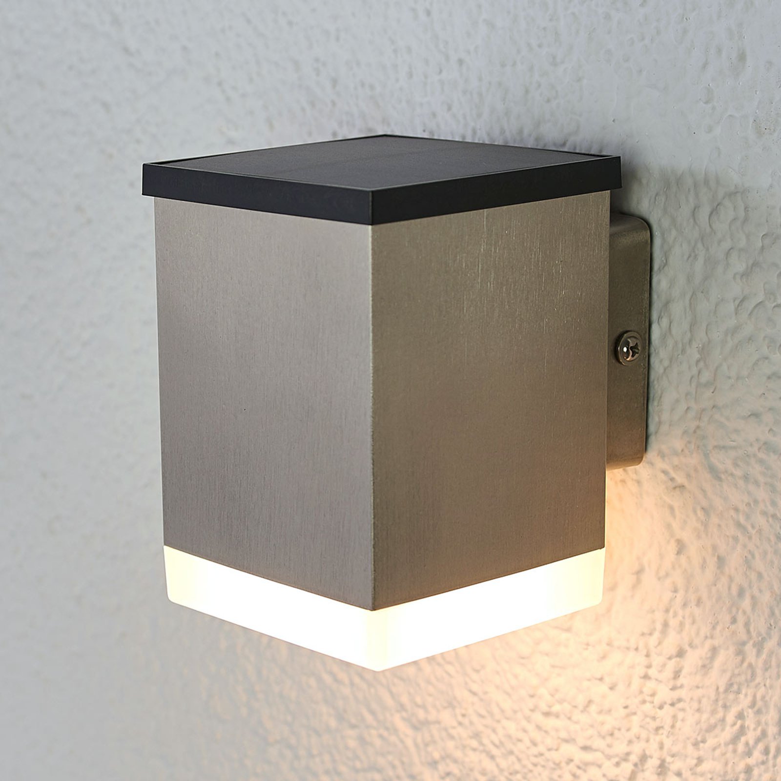 LED-solcelle-vegglampe Tyson, kantet, satinert