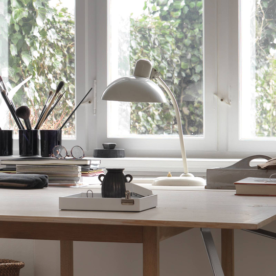 FRITZ HANSEN Kaiser Idell 6556-T blank hvit