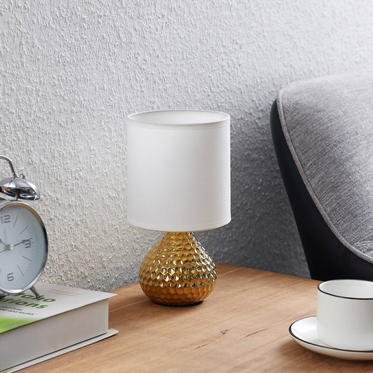 Lindby Tyras stoff-bordlampe, hvit, keramikk gull