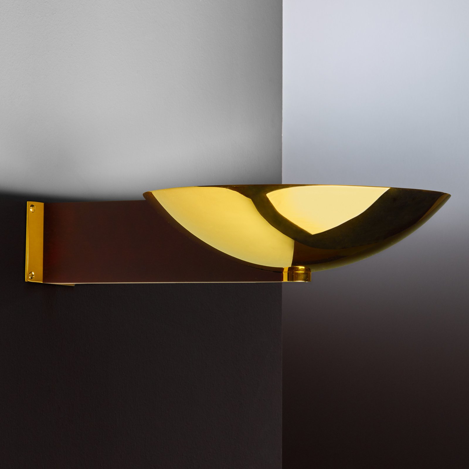 Art Deco-vegglampe med arm messing og mahogni