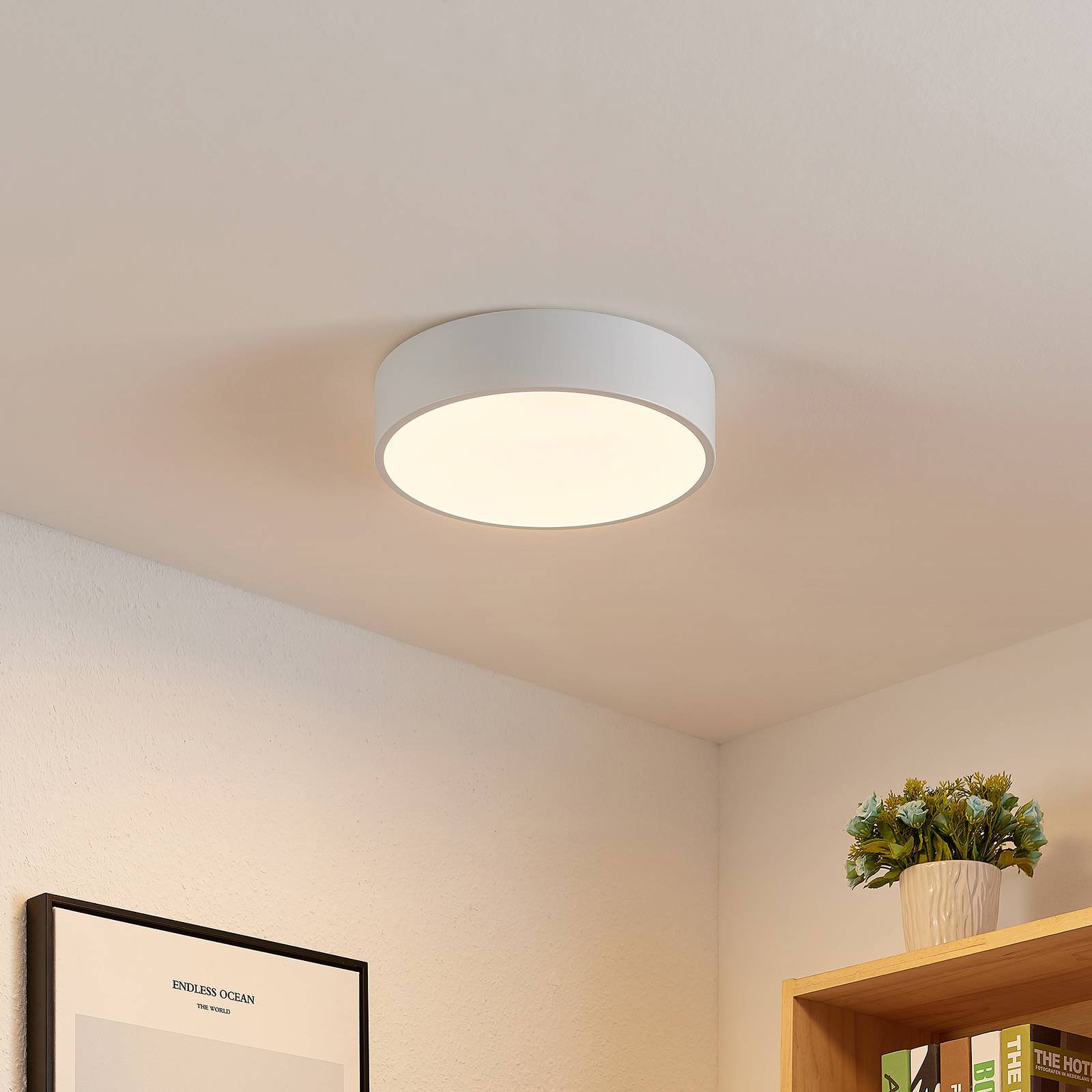 Lindby Simera LED-taklampe, 30 cm, hvit