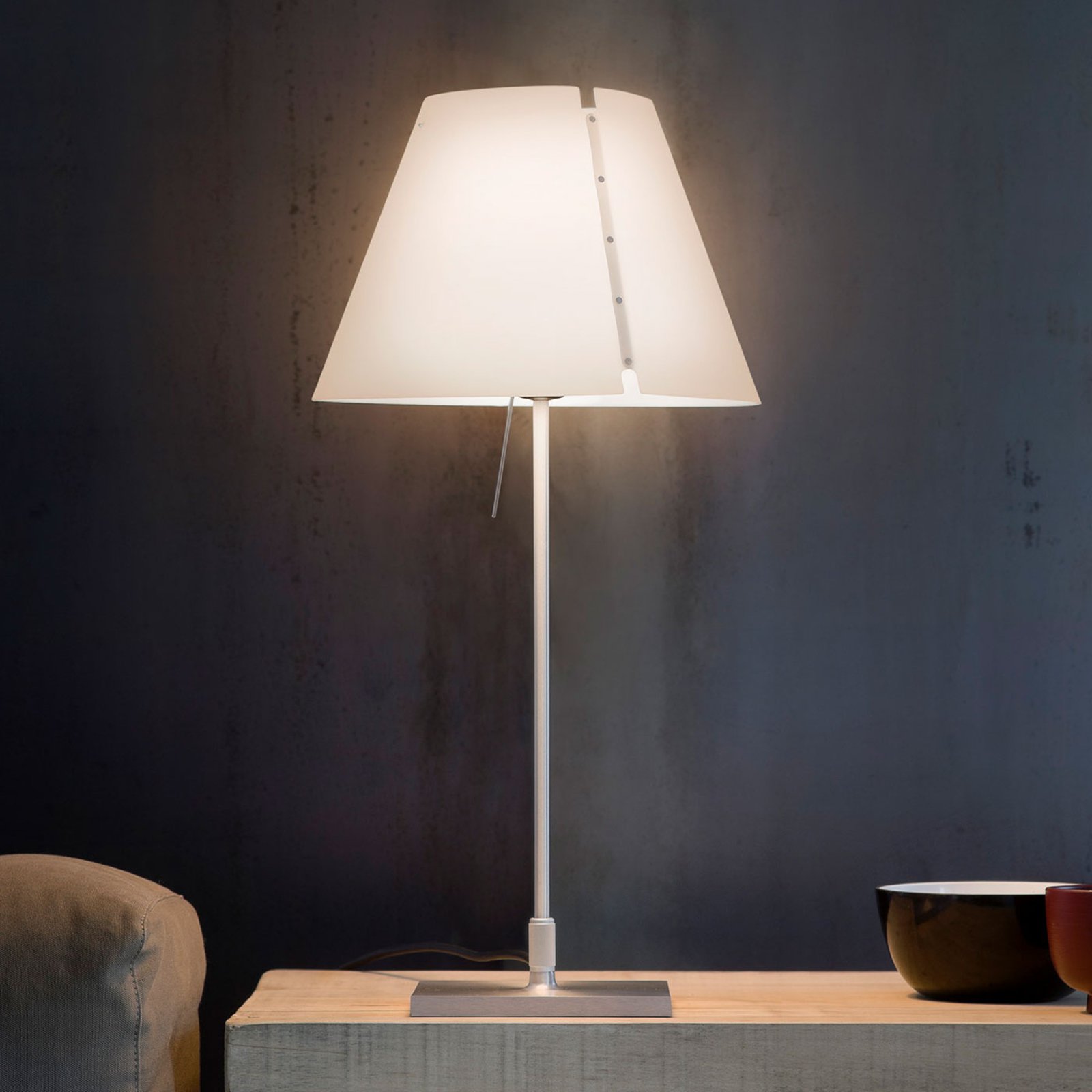 Luceplan Costanzina bordlampe alu, hvit