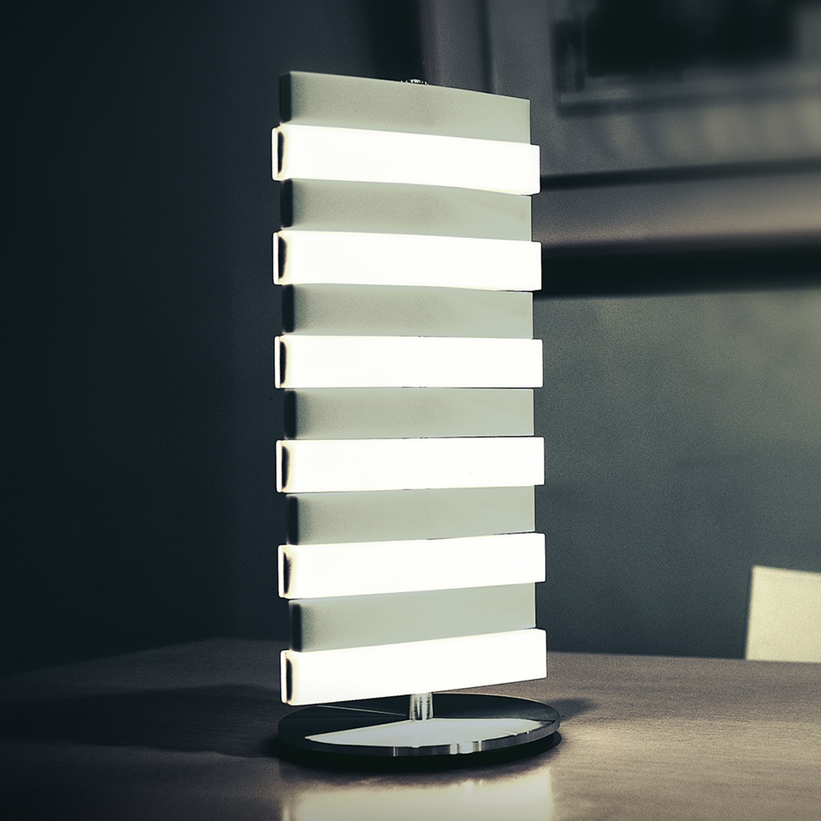 Spesiell LED-bordlampen Piano