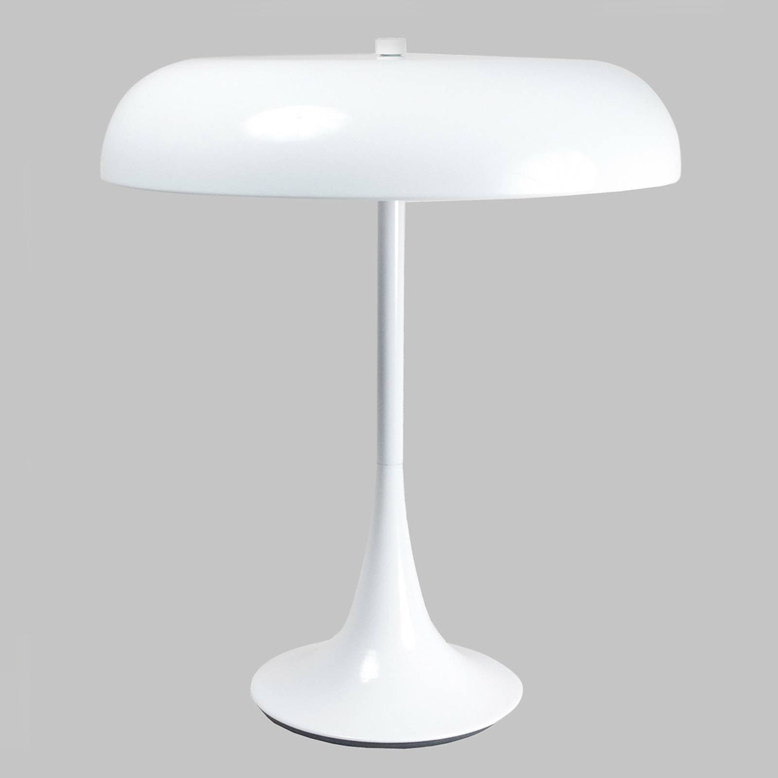 Madison hvit lakkert bordlampe