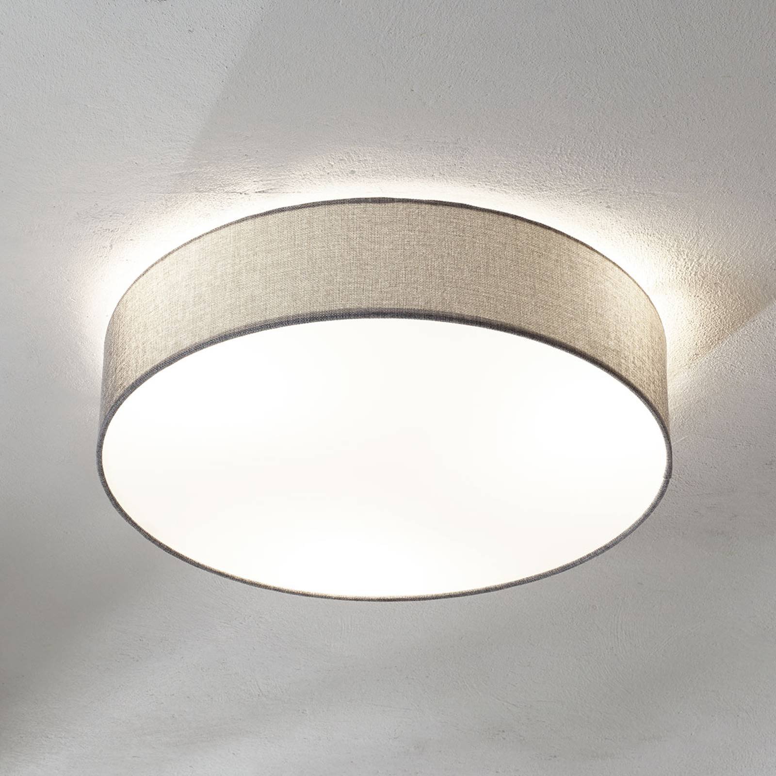 Grå taklampe Pasteri med skjerm i lin 57 cm