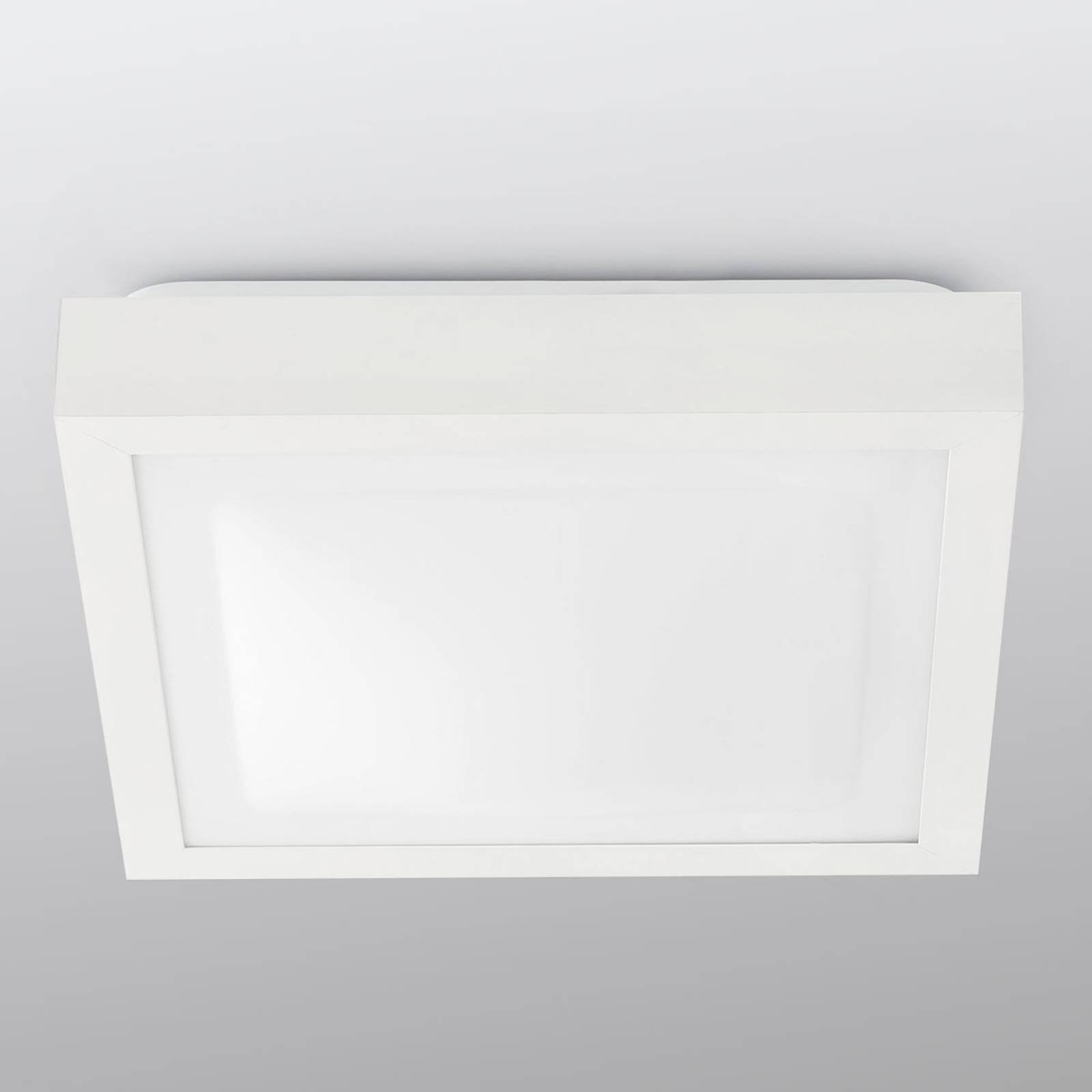 Firkantet taklampe Tola til badet