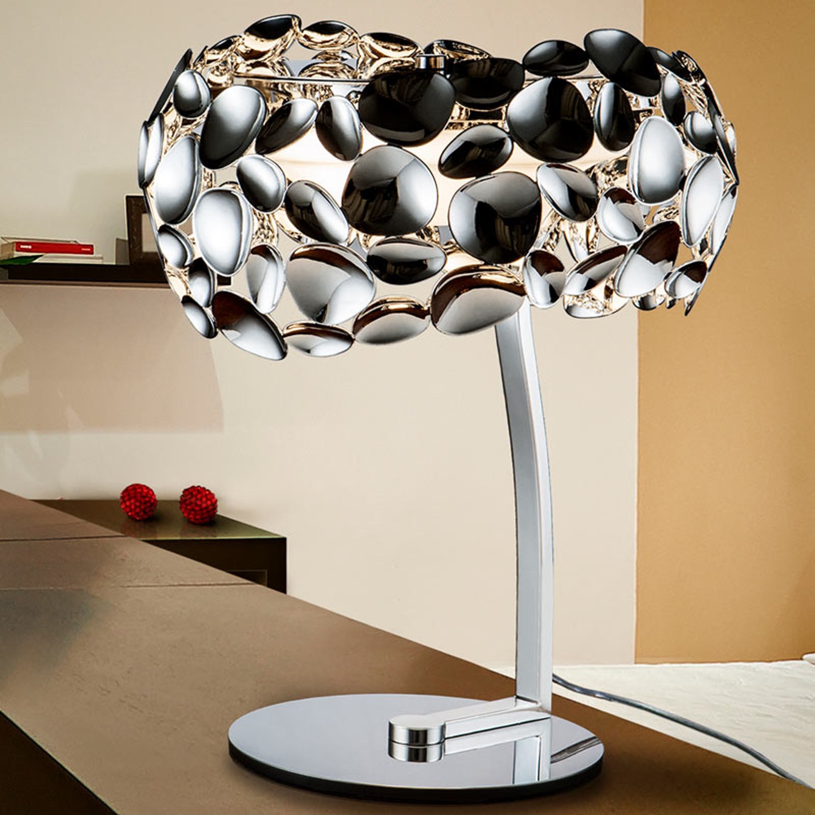 Narisa LED-bordlampe krom