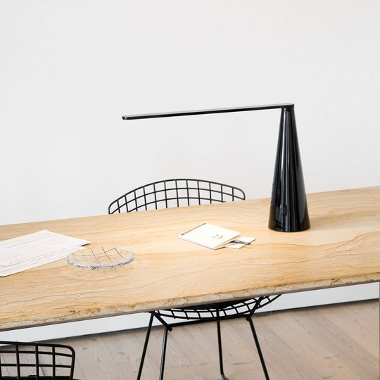 Martinelli Luce Elica LED-bordlampe, svart