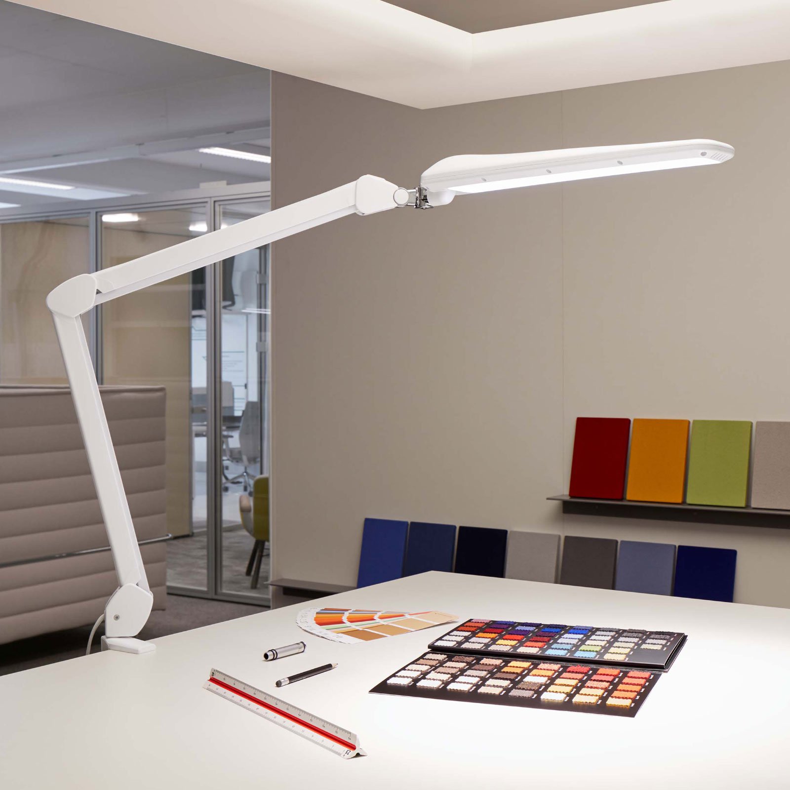 MAULcraft LED-bordlampe med klemfot, dimbar
