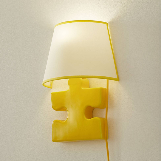 Keramisk vegglampe A185 med stoffskjerm, gul