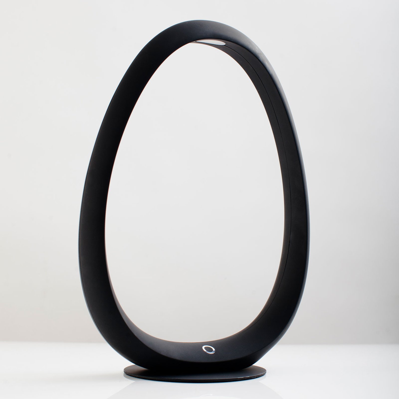 TRAE Umi LED-bordlampe, 5 000 K svart