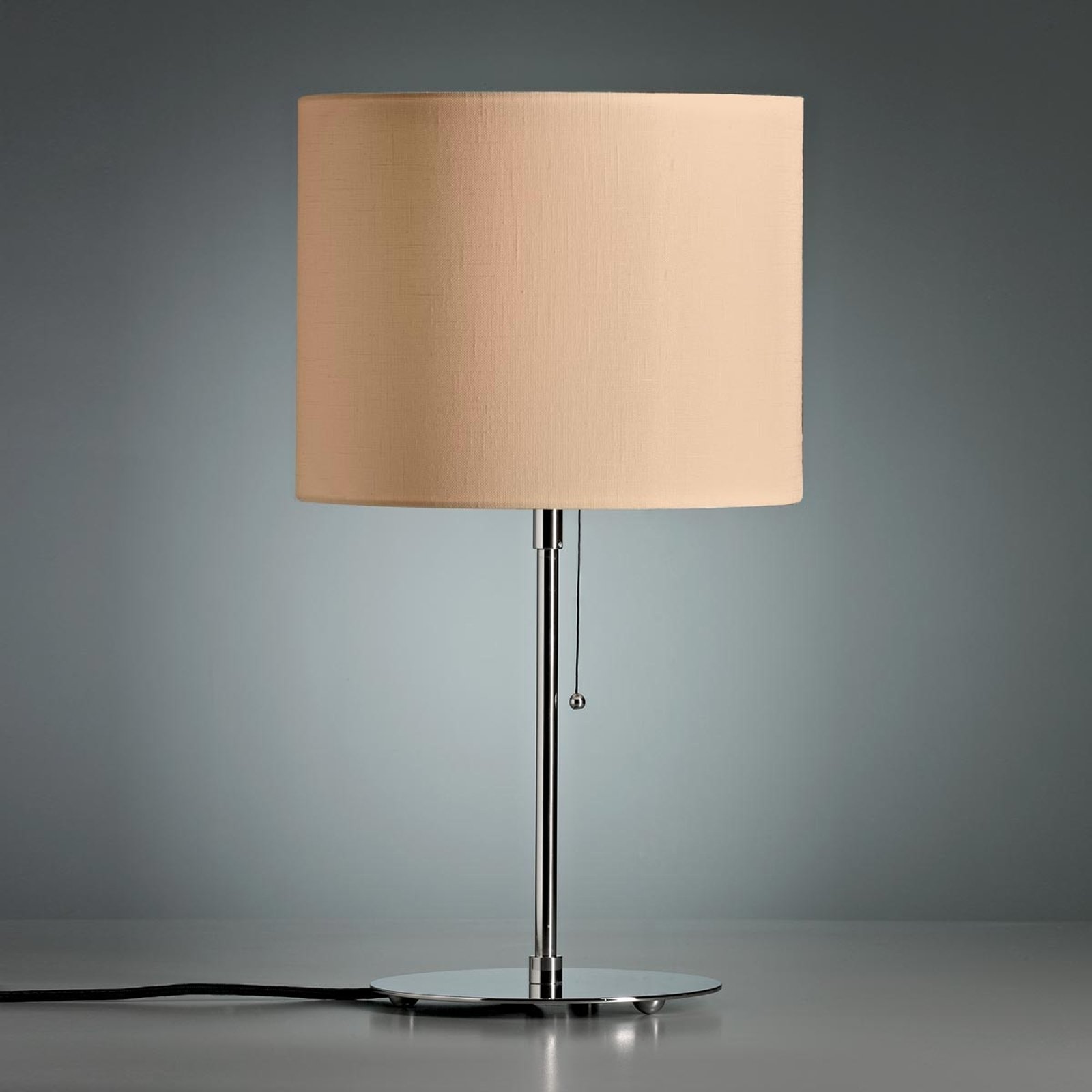 Bordlampe med farget linskjerm natur