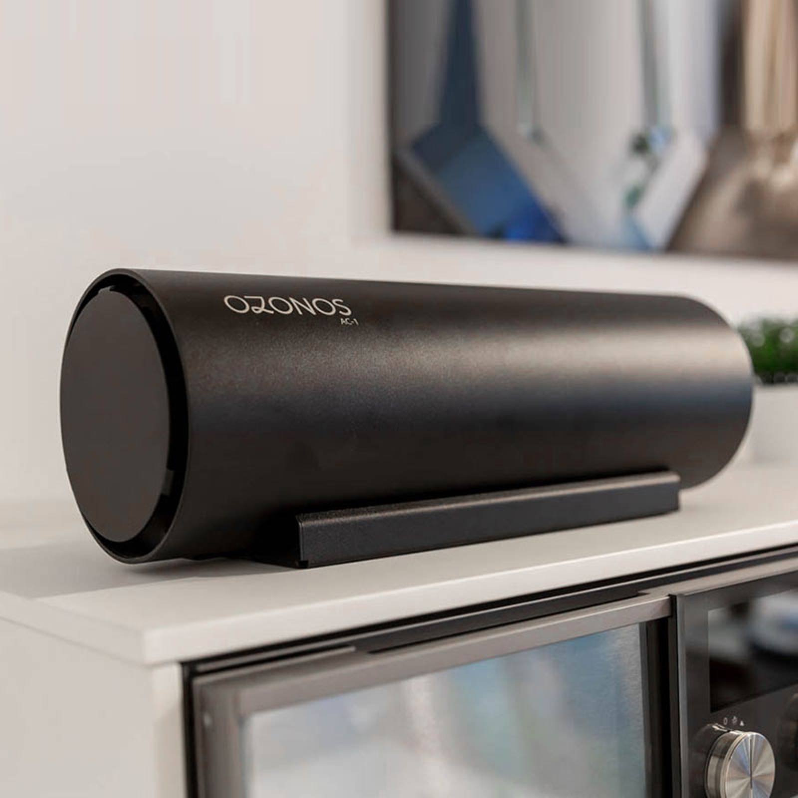Ozonos AC-1 Pro luftrenser 0,210 ppm O3, svart