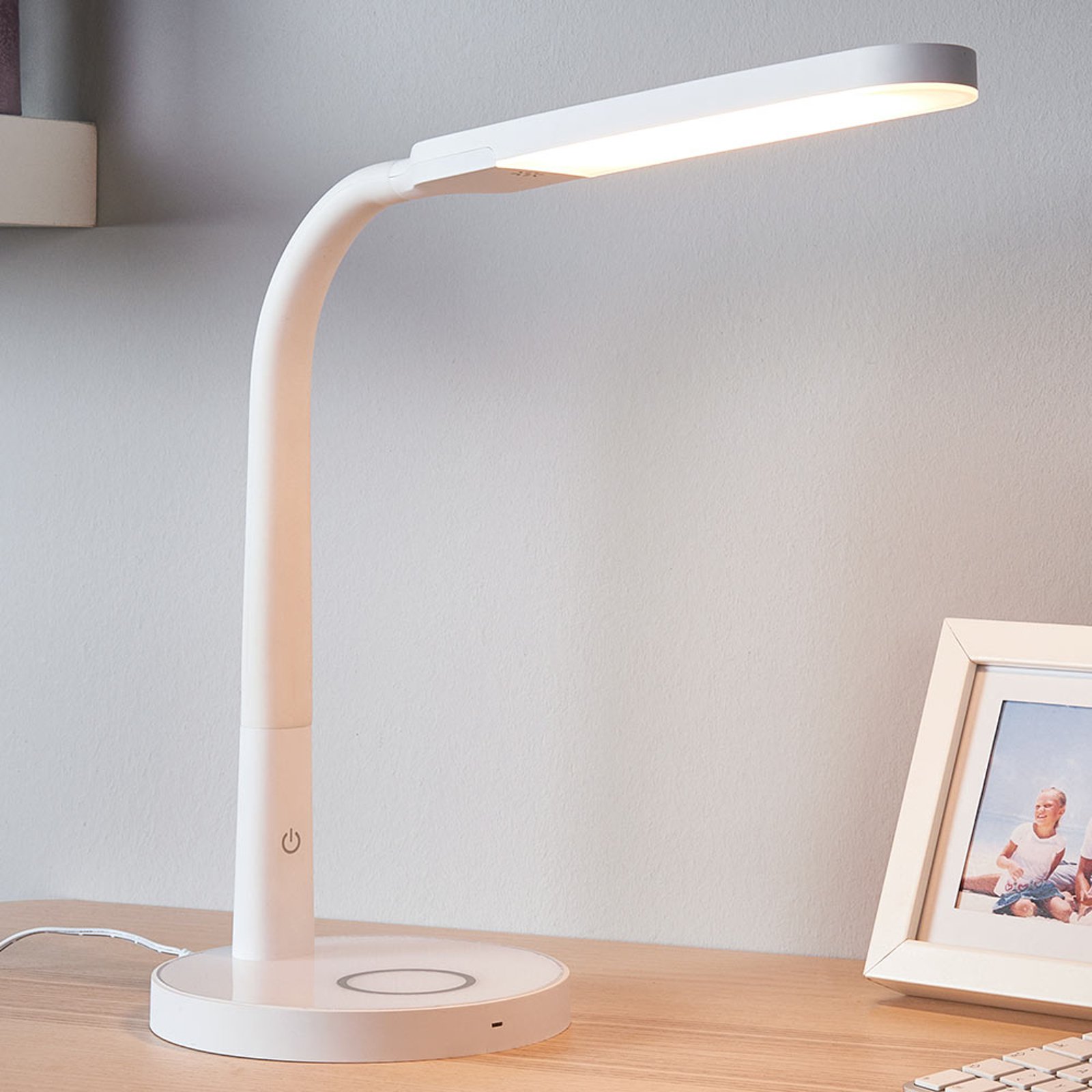 Maily hvit LED-skrivebordslampe, USB-tilkobling