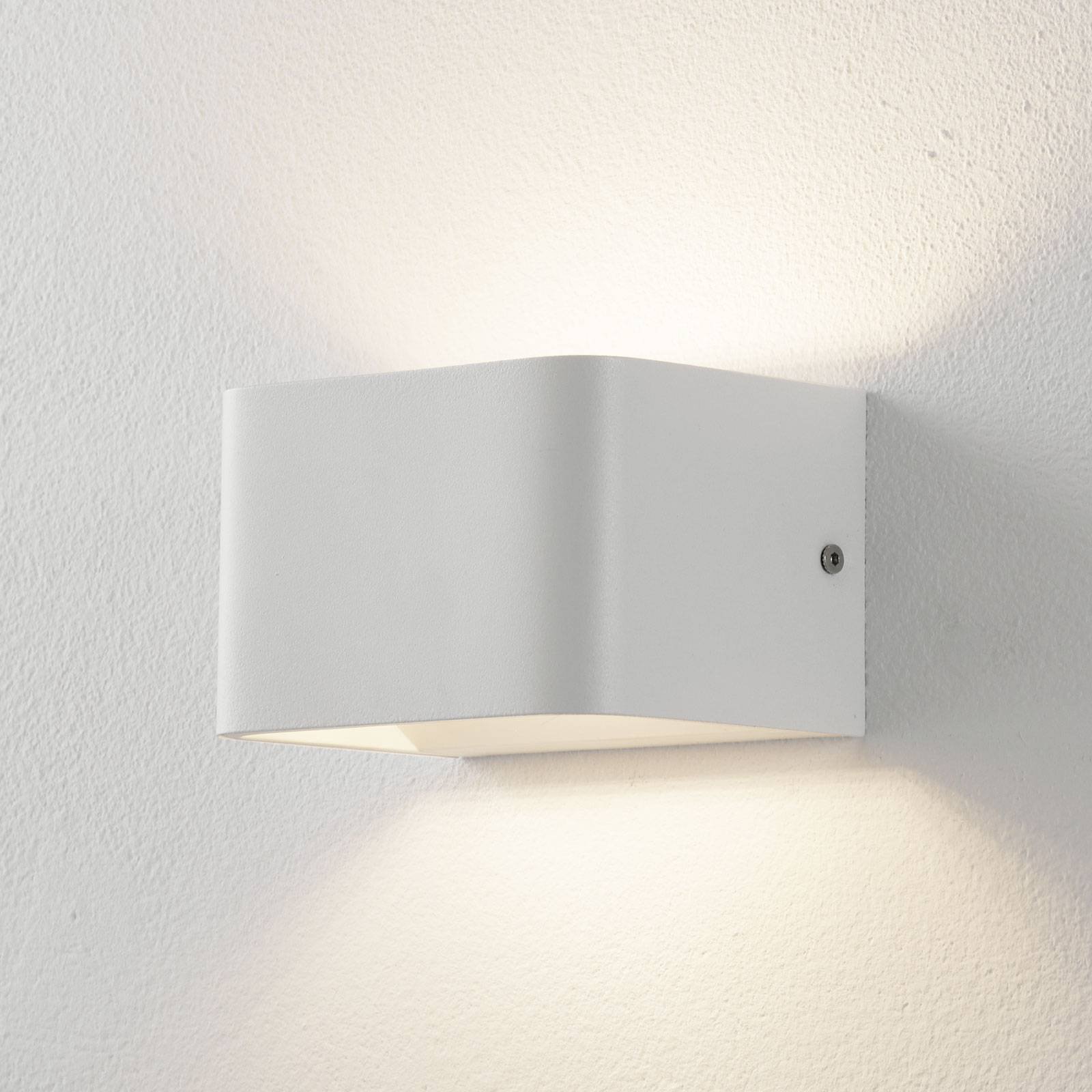 Lucande Sessa LED-vegglampe 13 cm hvit