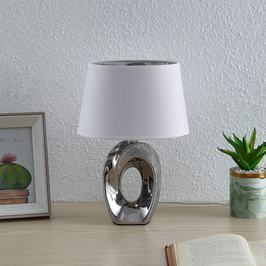 Lindby Alenja bordlampe av keramikk og tekstil