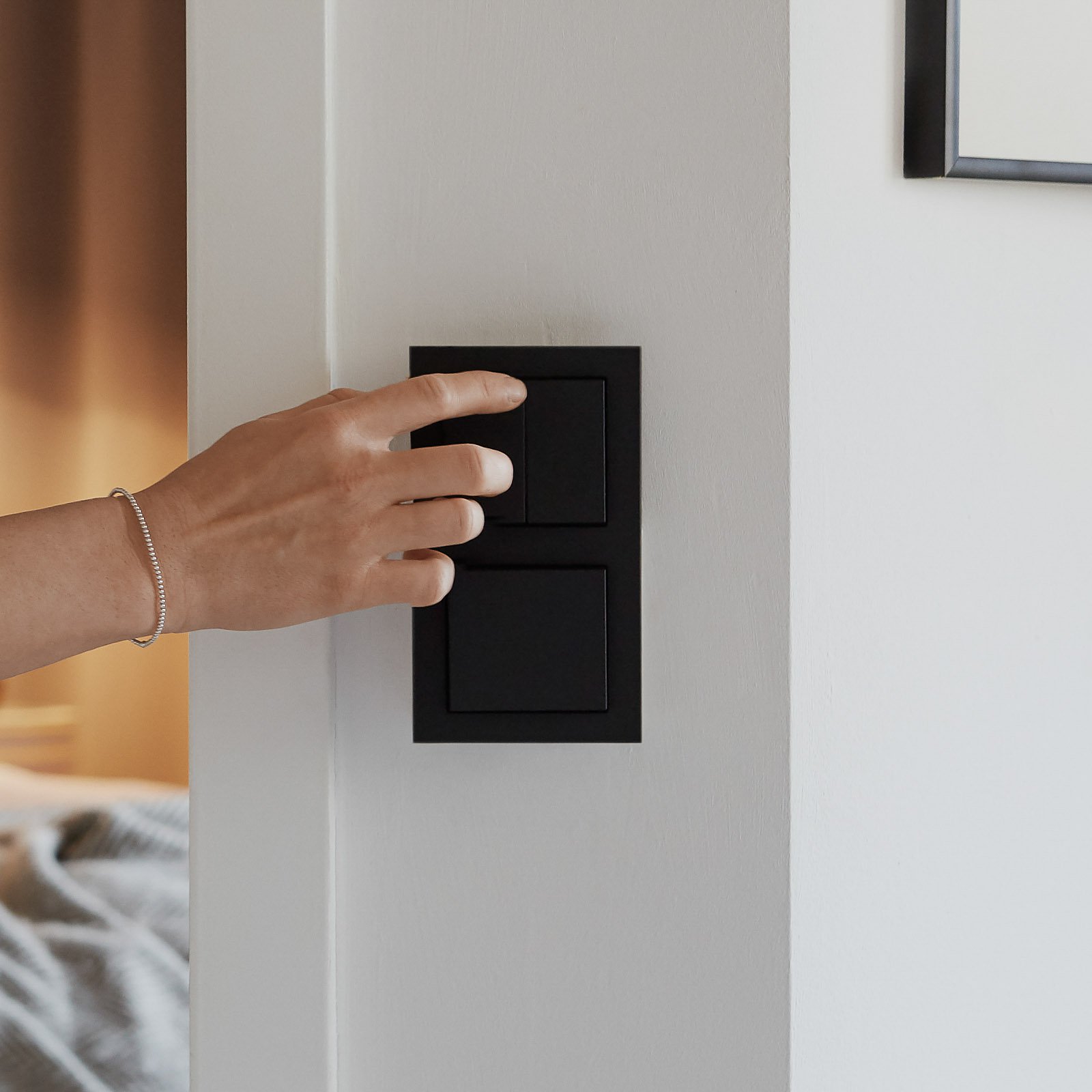 Senic Smart Switch for Philips Hue, 3er svart matt