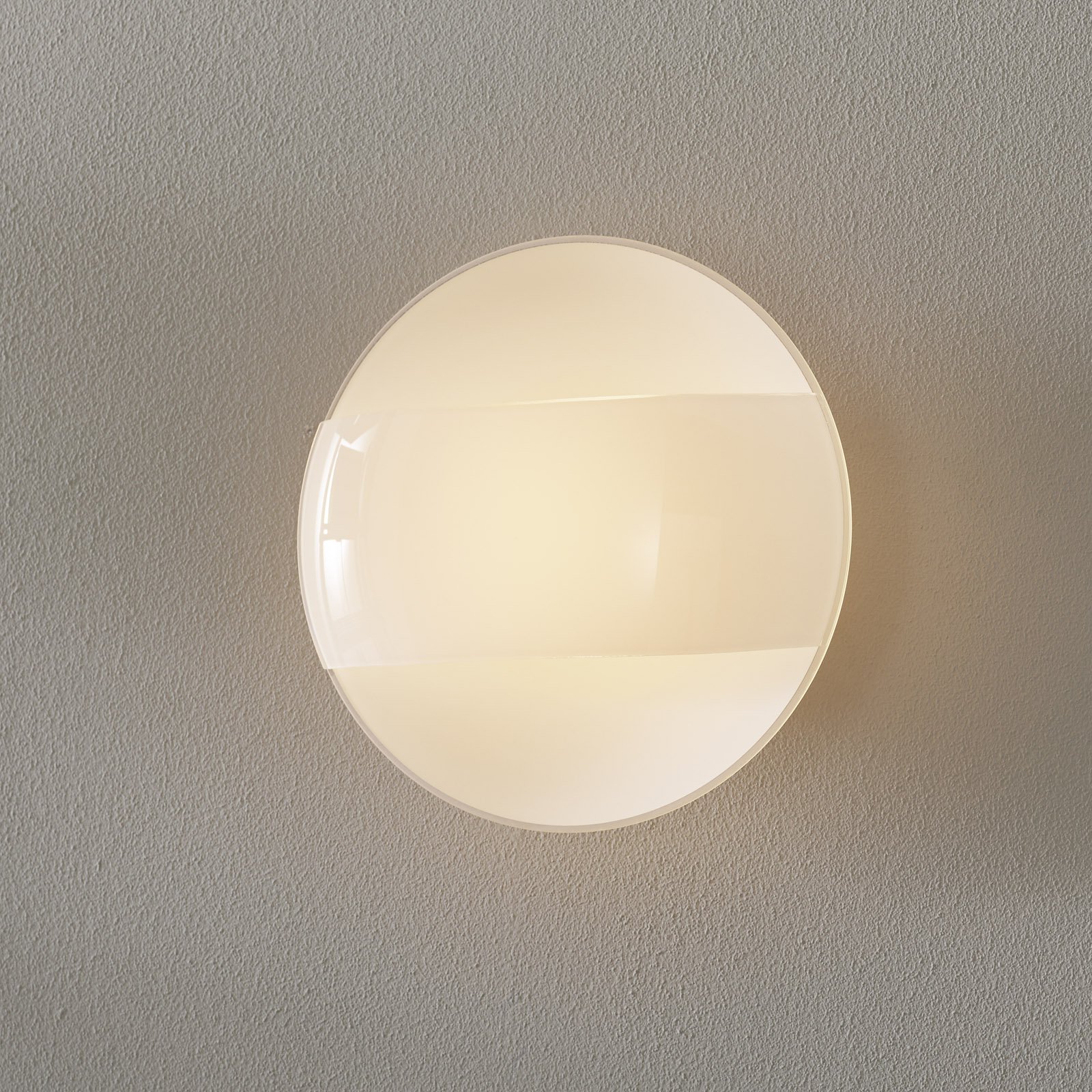 1650/A20 vegglampe, matt hvitt, glasslokk