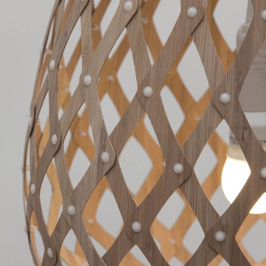 david trubridge Koura pendellampe 50 cm karamell