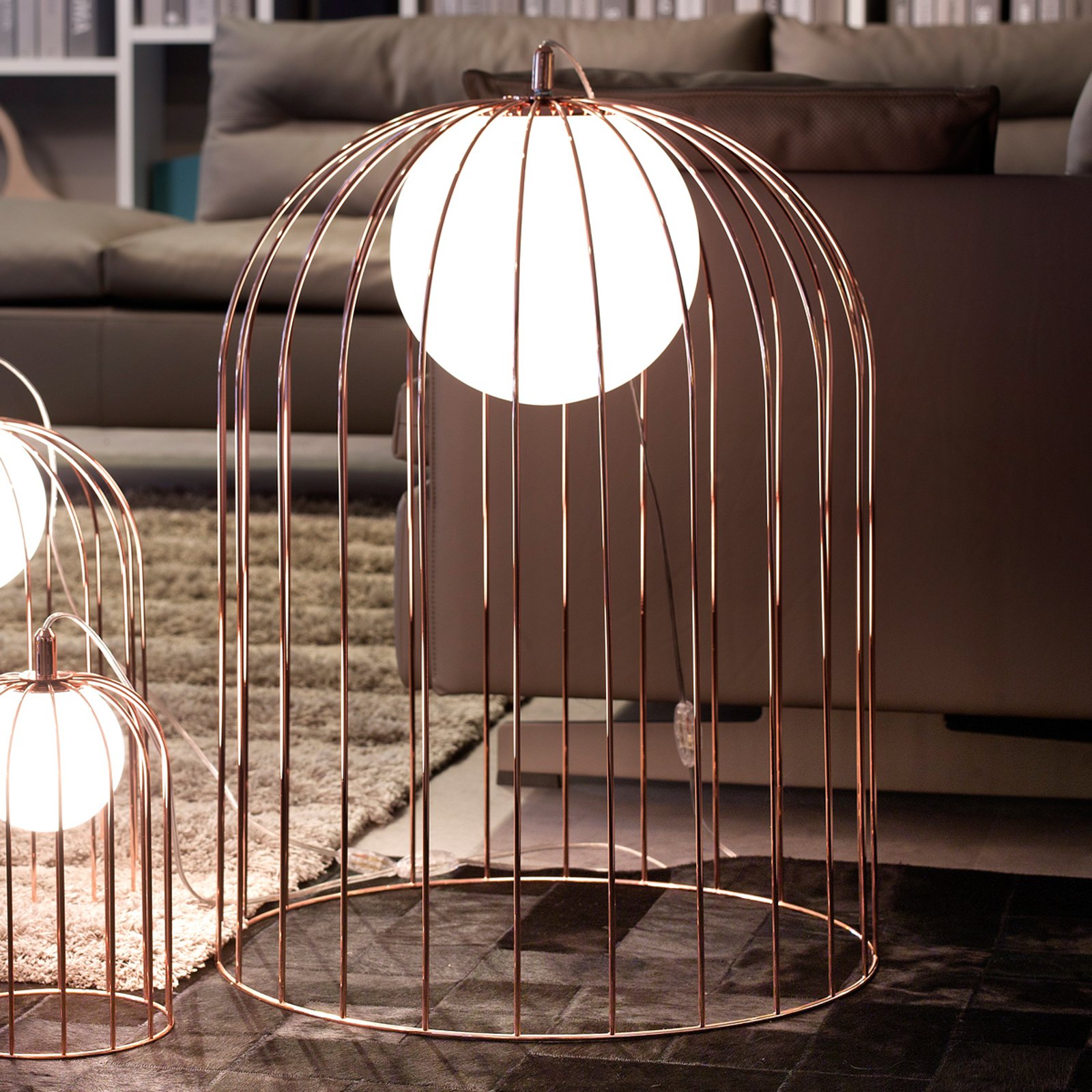 Burformet bordlampe Kluvi i kobber