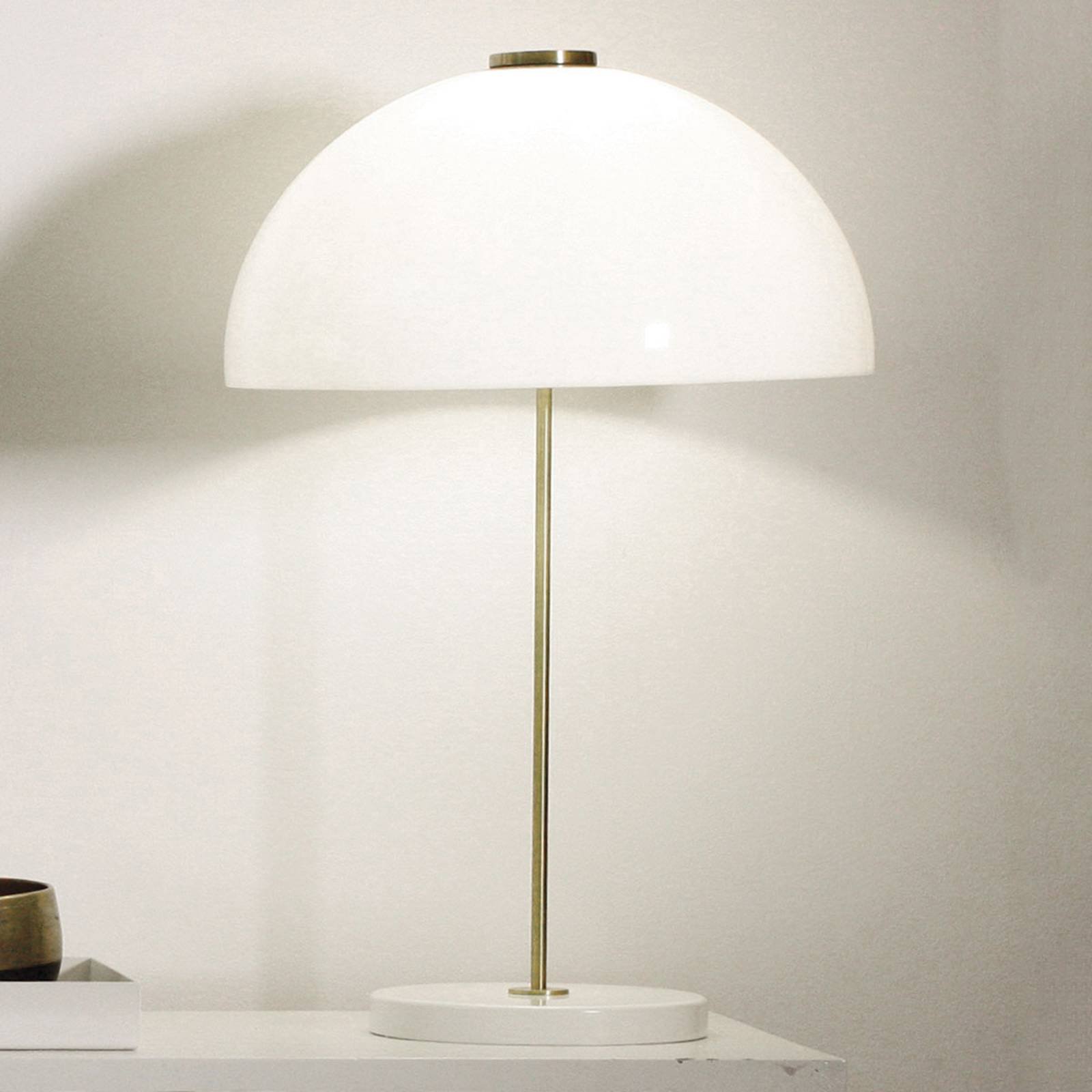 Innolux Kupoli bordlampe, hvit fot