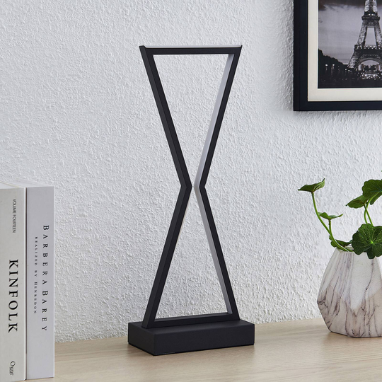 Lindby Arischa LED-bordlampe