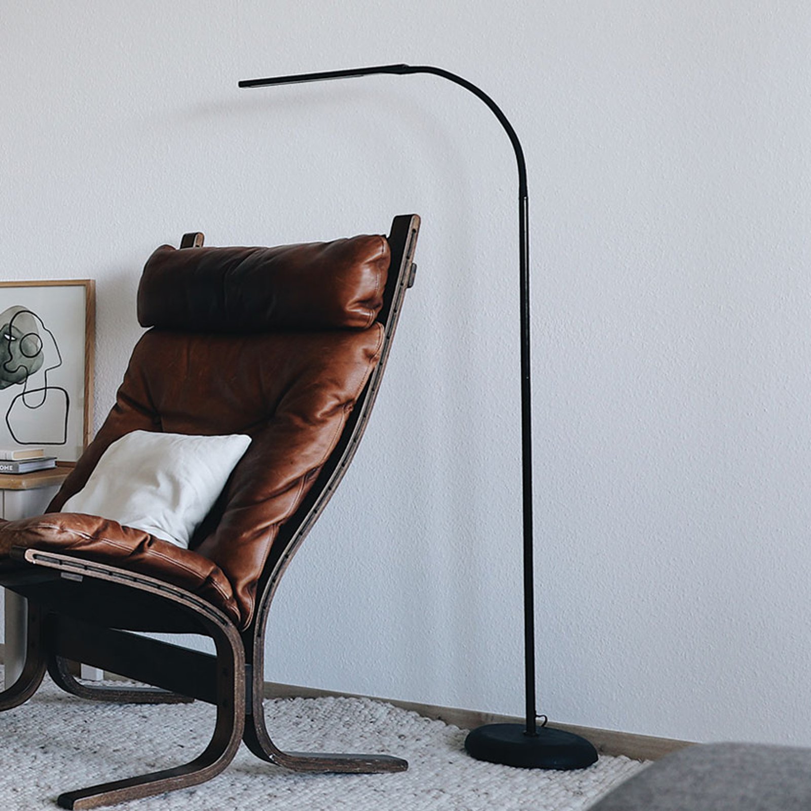 MAULpirro LED-gulvlampe dimbar, svart