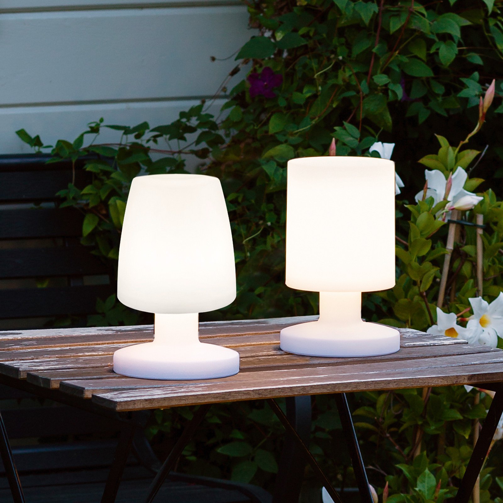 LED-bordlampe Dora, batteridrift for utendørs bruk