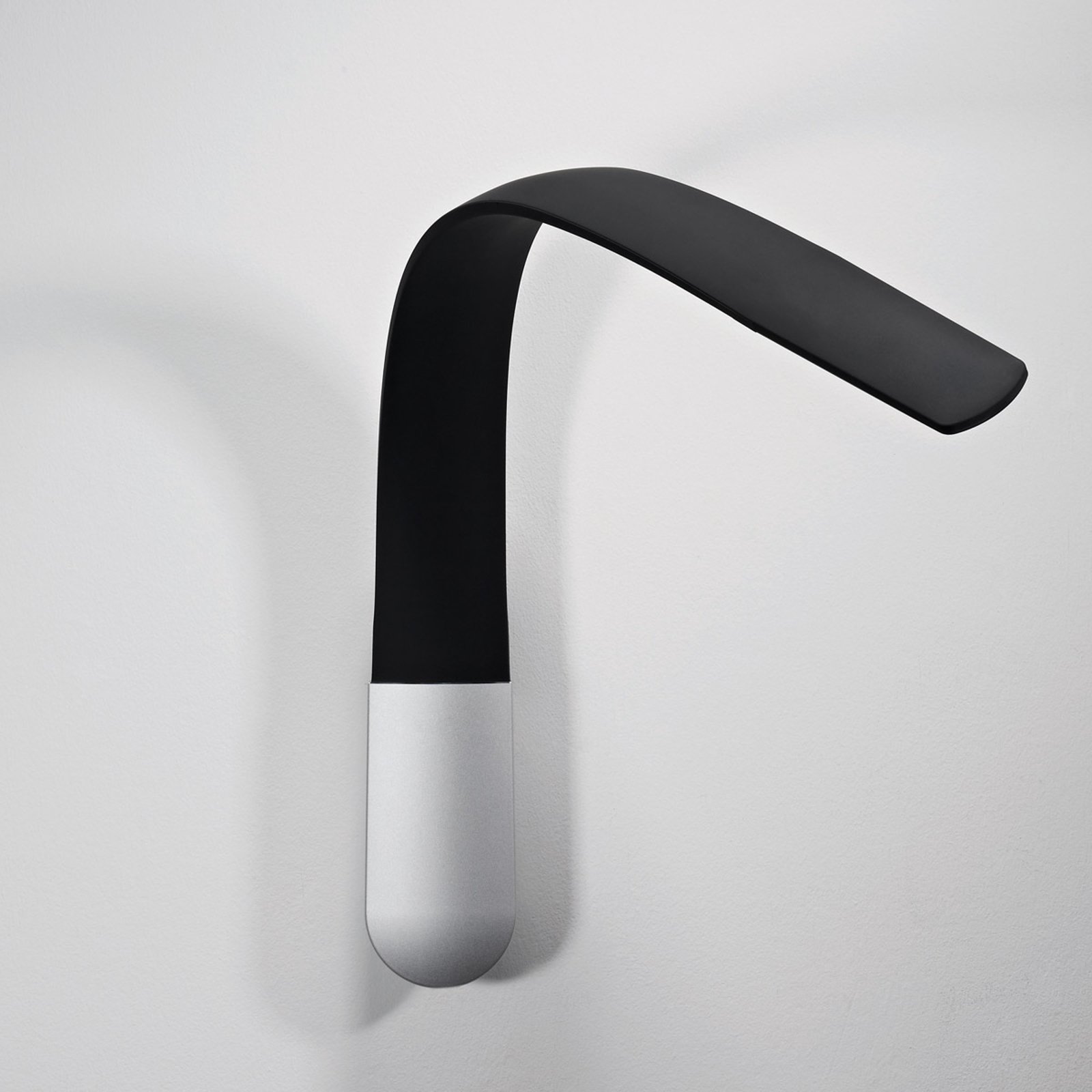 Fleksibel LED-vegglampe Hatha Wall, svart