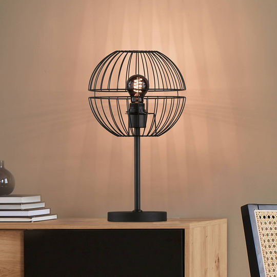 Drops bordlampe med metallskjerm, svart