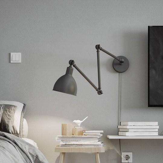By Rydéns Bazar vegglampe med kontakt, grå
