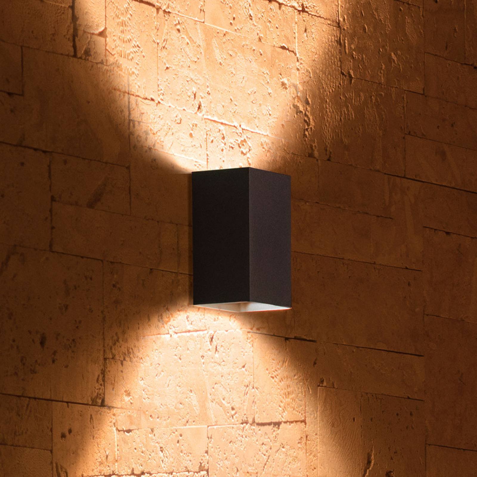 Philips Hue WACA Resonate utevegglampe, svart