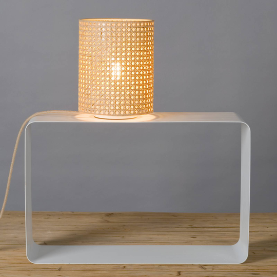 Bordlampe Wiener Flettverk med rotting-skjerm